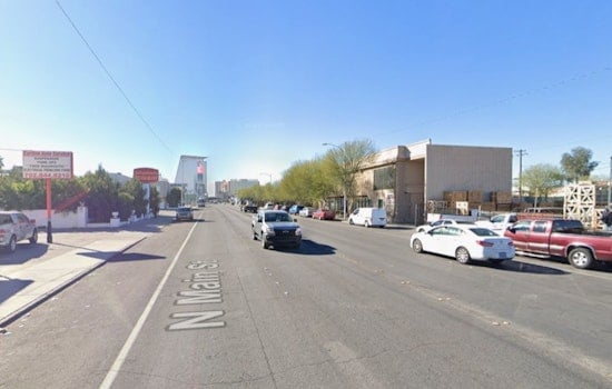 Downtown Vegas Blaze Shuts Down Main Street, Snarls Traffic