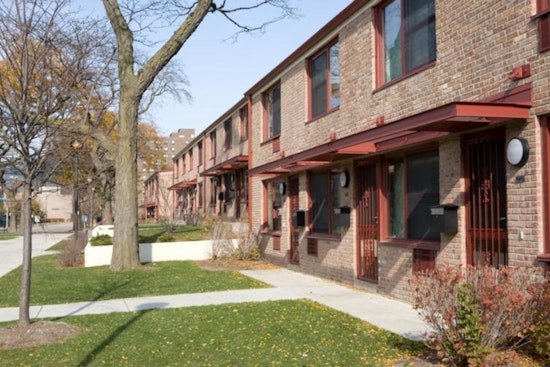Drive-By Shooting Injures Man At Wentworth Gardens Near Sox Park