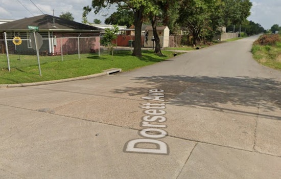 Driver Killed in East Houston Crash With Parked 18-Wheeler