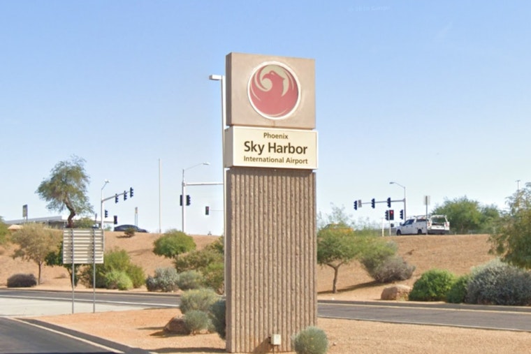 Dust-Choked Monsoon Brings Sky Harbor To A Sudden Halt