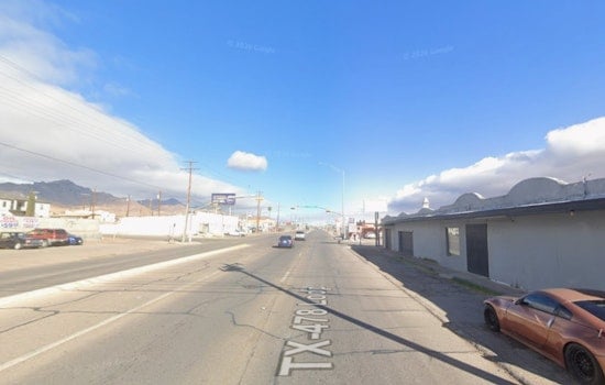 Dyer Street Nighttime Crash Leaves 79-Year-Old El Paso Man Dead