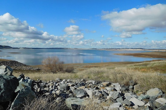 E. Coli Scare Hits Folsom Lake As Fourth Weekend Nears
