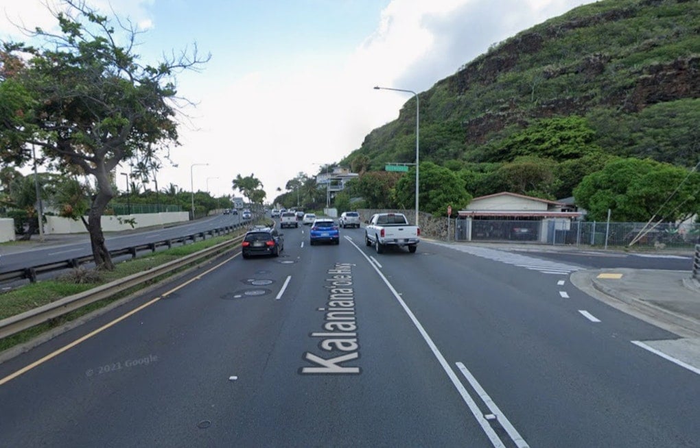 Early-Morning Main Break Turns Kalanianaole Into Traffic Nightmare