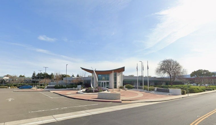 East Bay Youth Volleyball Coach Nabbed In School Lot Child Sex Image Bust