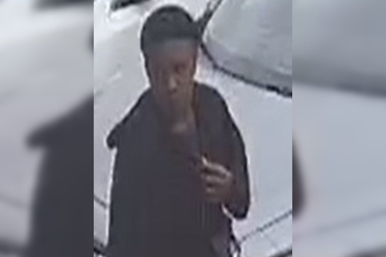 East Flatbush Robbery Spree Has Cops Scouring Door-Cam Footage