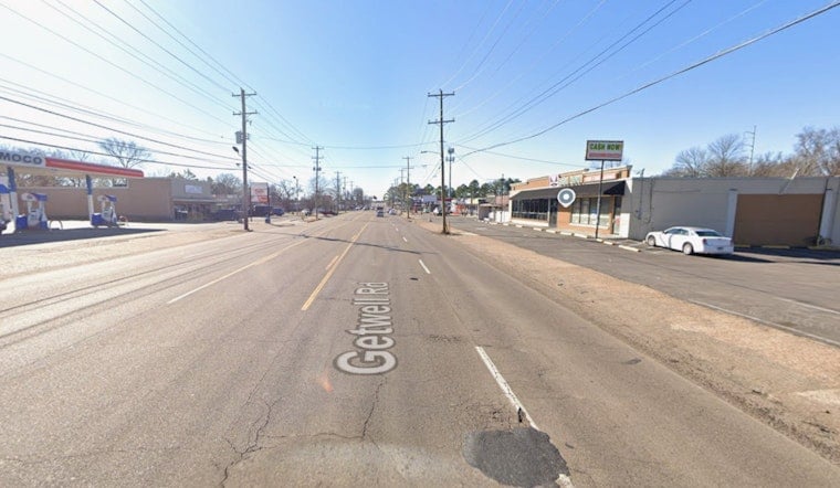 East Memphis Gas Station Carjacked, Driver Robbed At Gunpoint