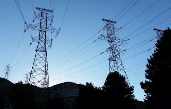 East Oak Ridge Plunged Into Darkness As Traffic Lights Blink Out And Crews Race To Restore Power