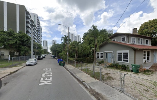 Edgewater Tower Snags $111M Loan as Sense 22 Rises