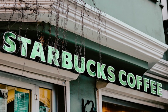 Edina Starbucks Baristas Squeak Out Union Win at 50th and France