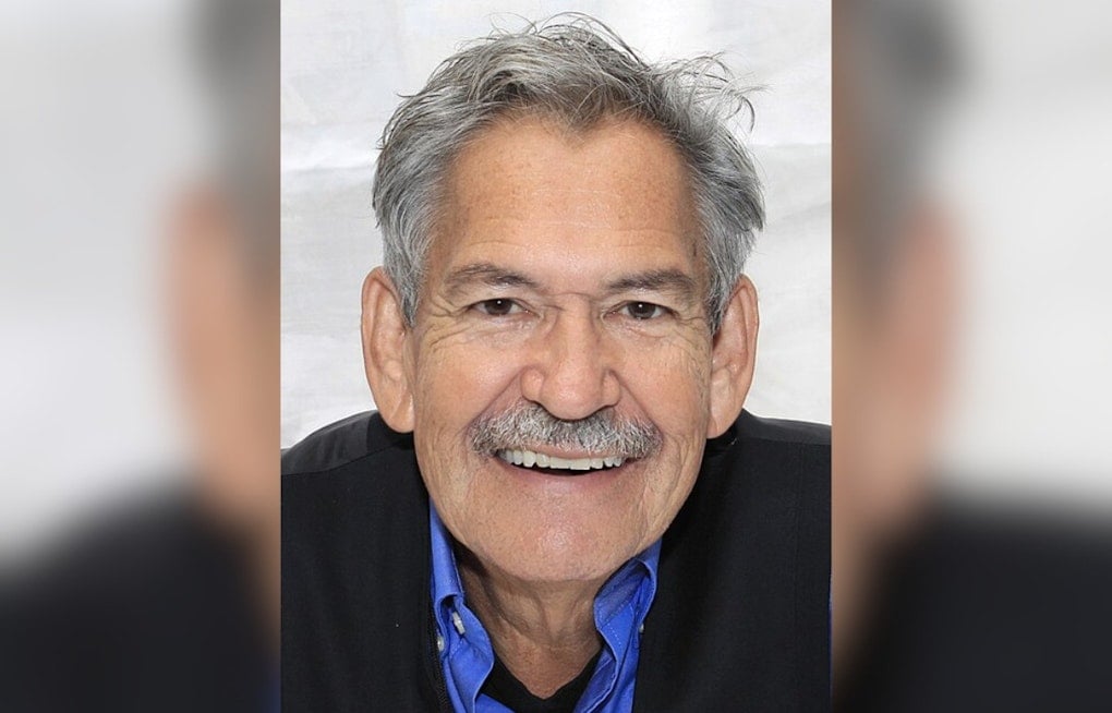 El Paso Author Benjamin Alire Sáenz Dies At 71 After Illness