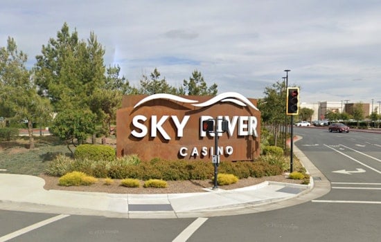 Elk Grove Husband Turns Wife’s Birthday Into $400K Blackjack Shocker