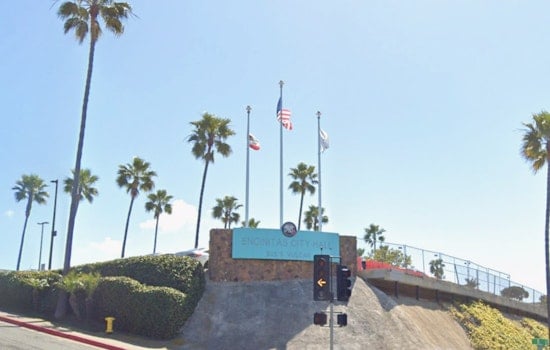 Encinitas Election Season Heats Up as Mayor Hopefuls Rush City Hall