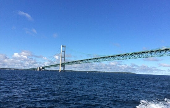Engineers Clear Mighty Mac in Ship-Strike Scare After Key Bridge Disaster