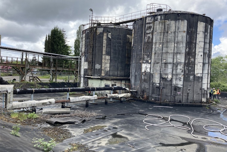 EPA Orders Acid Cleanup At Crumbling Cosmopolis Mill
