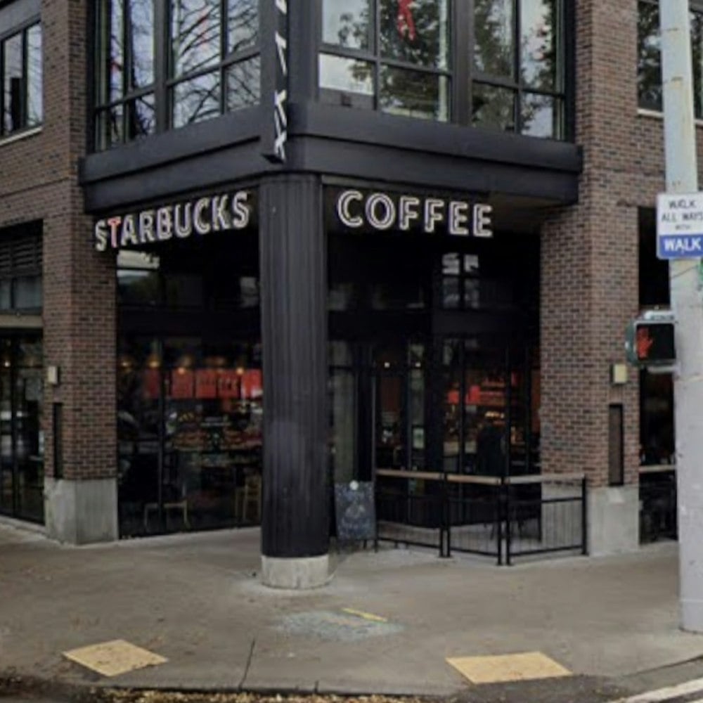 Ex-Starbucks Corner Gets Local Jolt as Anchorhead Targets West Seattle Fall Debut