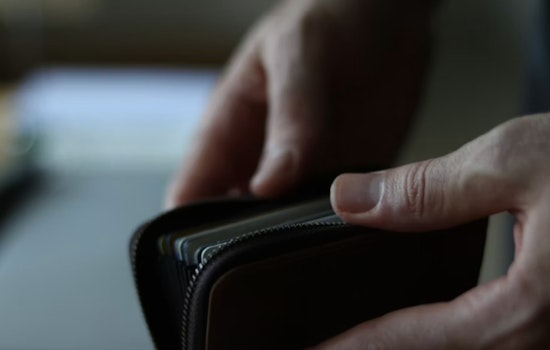 Fake Bank 'Fraud Cops' Hit Gilbert as $24K Vanishes in Card Swindle