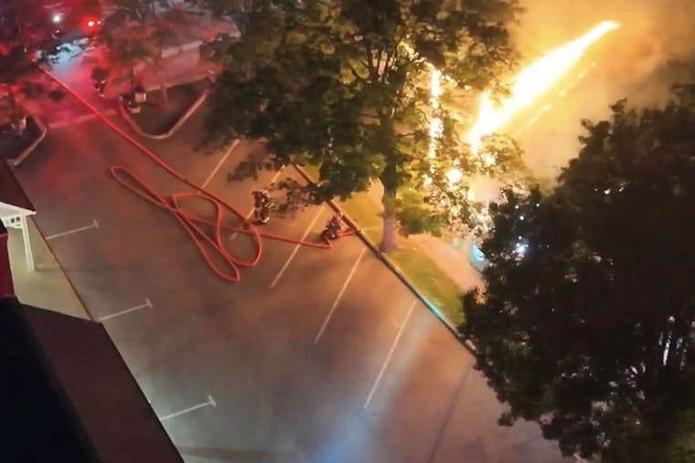 Fast-Moving Main Street Fire Guts Vacant Zionsville Building, Spares Everyone
