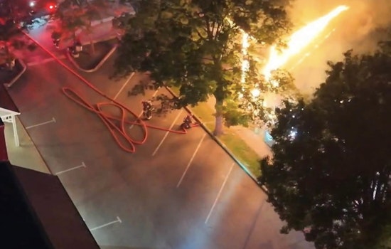 Fast-Moving Main Street Fire Guts Vacant Zionsville Building, Spares Everyone