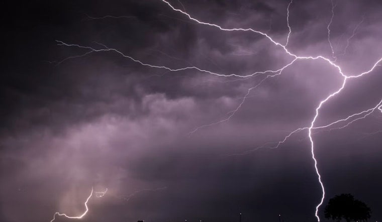 Fast-Moving Storms Slam Eastern North Carolina Coast With 60 Mph Blasts