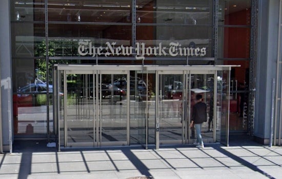 Feds Haul Times Reporters Before Manhattan Grand Jury Over Trump Jet Scoops
