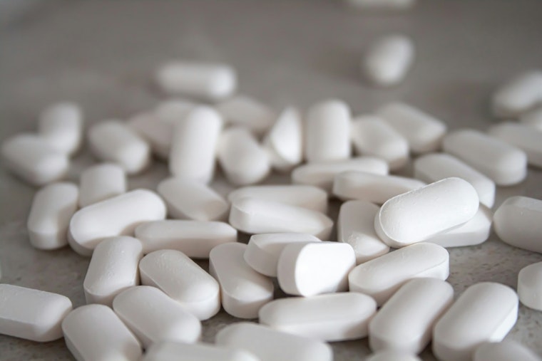 Fentanyl Fury: 73,000 U.S. Overdose Deaths Keep ‘One Pill’ Panic Alive