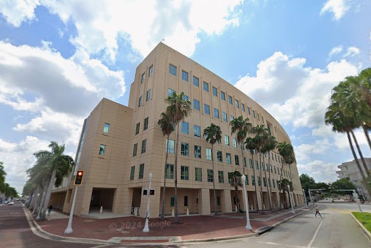 Fidelity Says Tampa Adviser Swiped Client List To Lure Tens Of Millions
