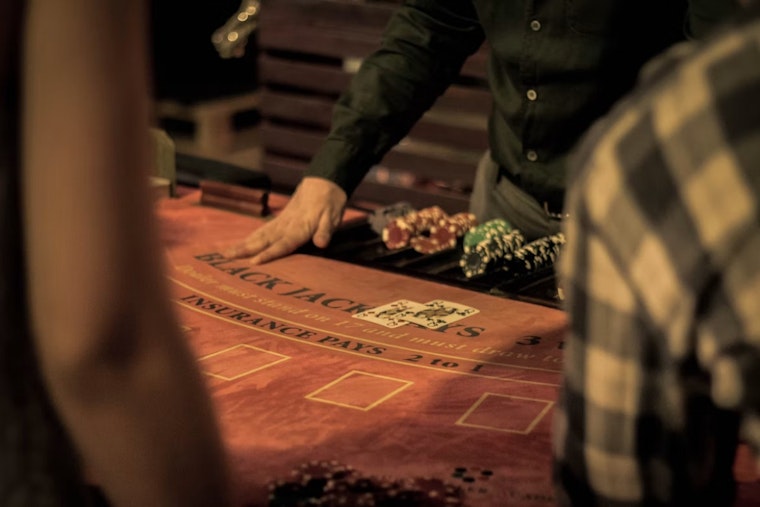 Five-Buck Blackjack Bet Explodes Into Near-$210K Jamul Jackpot
