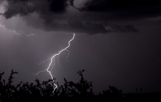 Flood Watch And Red Line Chaos Set Stage For Soggy D.C. Monday