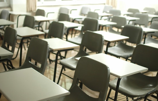 Florida Adopts Teacher-Training Rules, Uniform Weighted GPA