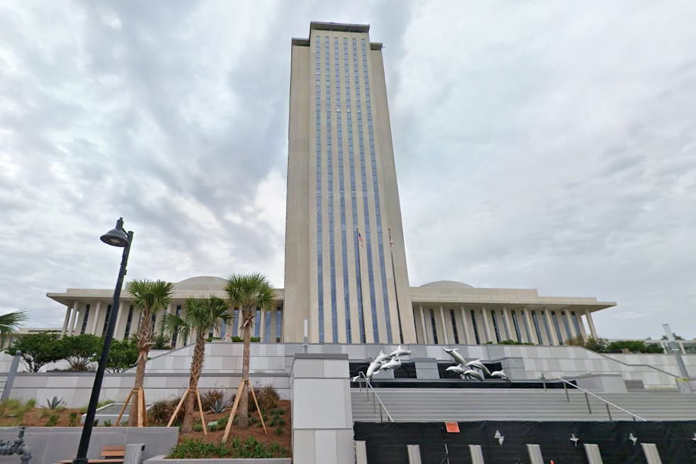Florida Candidates Clash Over Teacher Pay And Vouchers