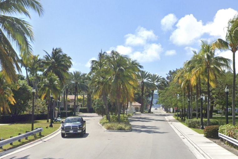 Floyd Mayweather’s Palm Island Mansion Takes Hit in Miami Beach Sale