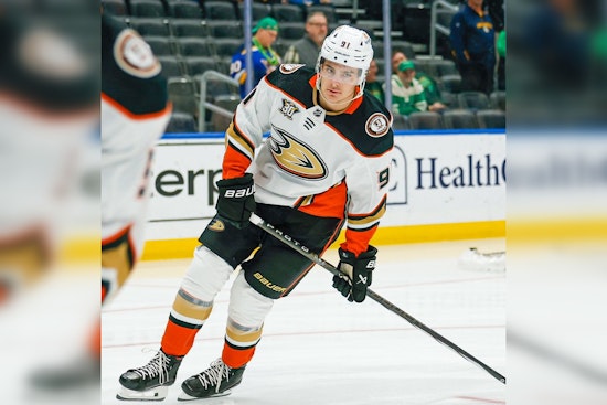 Flyers Drop $90 Million Offer Sheet Bomb on Ducks for Leo Carlsson