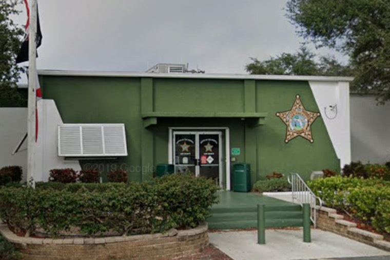 Fort Myers Dad Hurls Kids Over Fence, Skips Prison Time