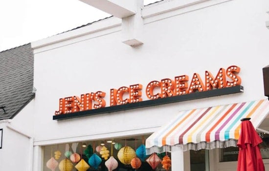 Free Ice Cream Frenzy Hits Peabody Union As Jeni's Lands On The Riverfront
