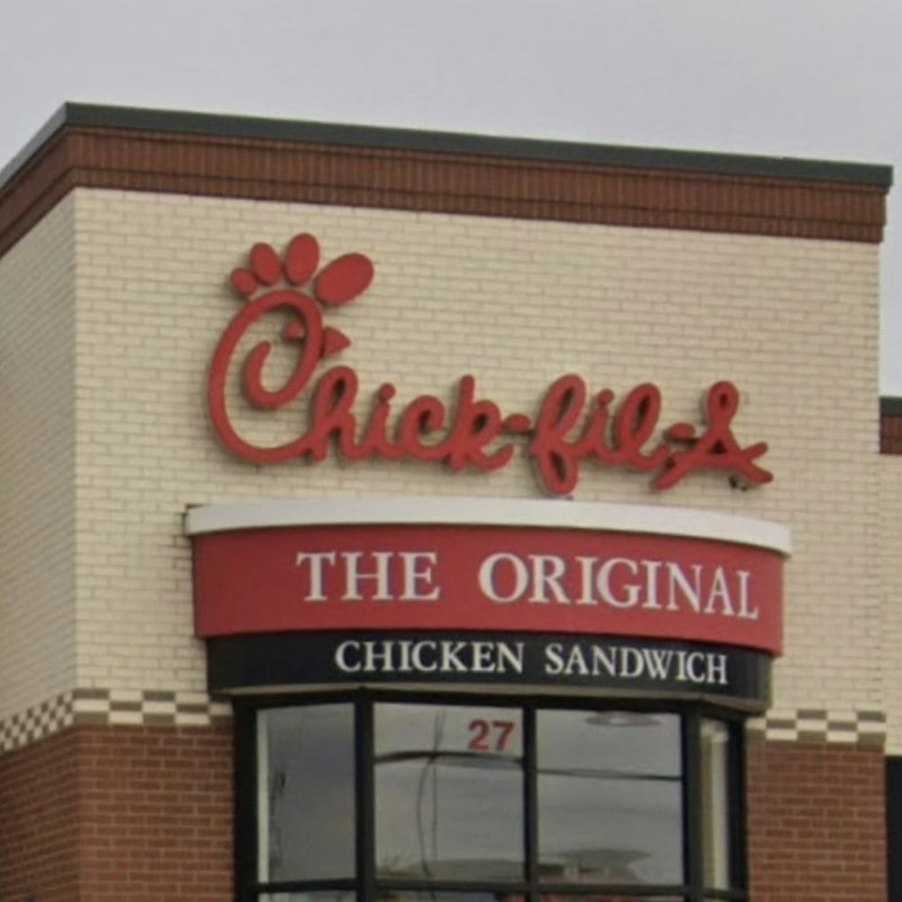 Fried Chicken Fever Hits Pleasanton As Chick-fil-A Plants First Flag