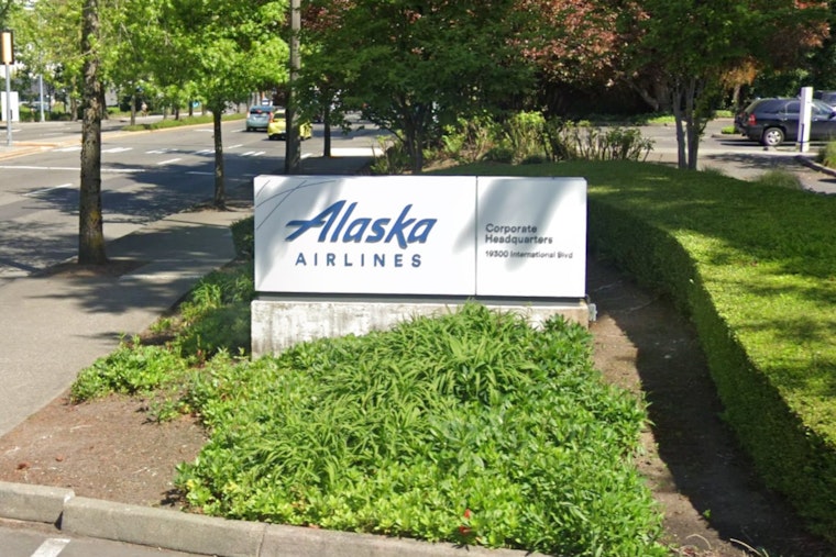 Fuel Shock Slams Alaska Air, Leaves Seattle Flyers Bracing for Higher Bills