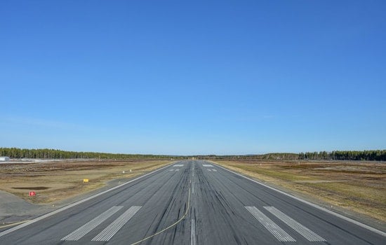 Gear Trouble Sends Small Plane Screeching Down Pine River Runway, 6 Walk Away