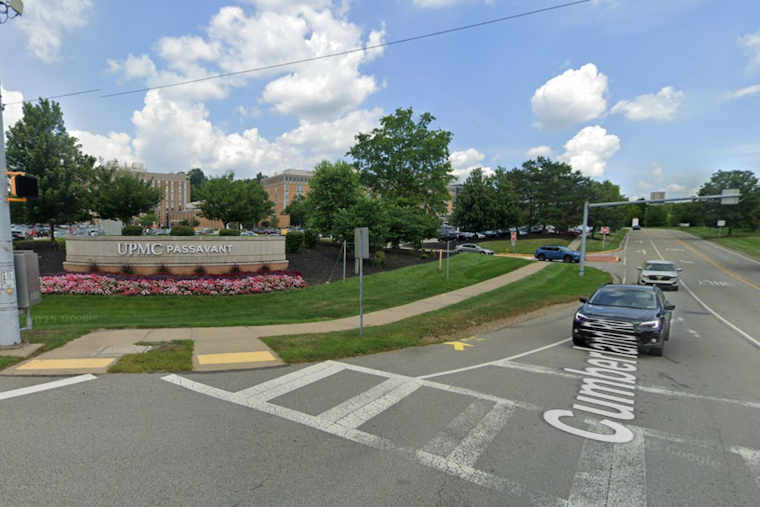 Giant McCandless Sinkhole Cripples Cumberland Road Outside UPMC Passavant