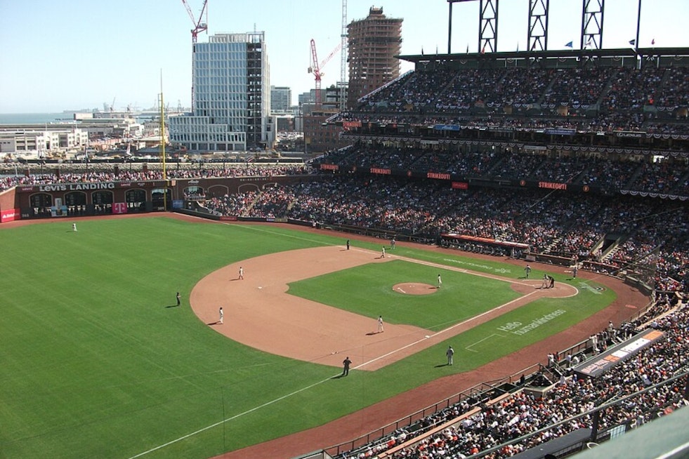 Giants Season Spirals As Trade Buzz Builds And Kids Lurk In The Wings