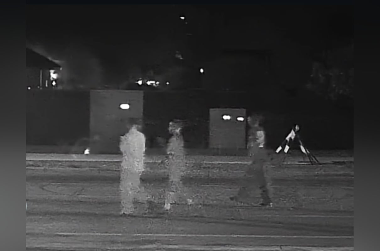 Gilbert Backyard Blast, Mystery Trio Bolts After Firework Injures 5 Kids