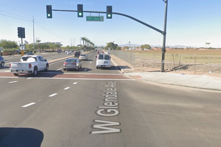 Glendale Motorist Slams Squad Cars, Then Turns Gun On Self In West Valley Chase