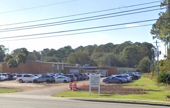 Glynn County Cracks Down, Orders Students To Power Phones Off All Day