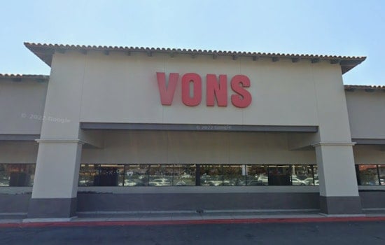 Granada Hills Vons Kept Ringing Up Groceries As Customer Lay Dead, Workers Say