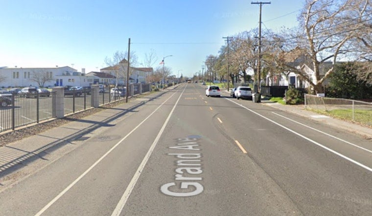 Grand Avenue Blaze Tears Through Two Sacramento Homes