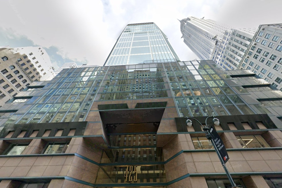 Grand Central Neighbor 425 Lexington Snags $352M Refi Lifeline