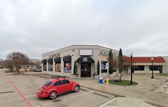 Grandma-Style Mom's Cafe Makes Quiet Comeback on Allen's Main Street