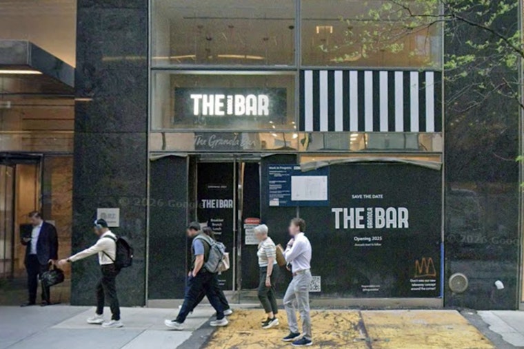Granola Bar Duo Storms Back Into Midtown With Twin Grand Central Hangouts