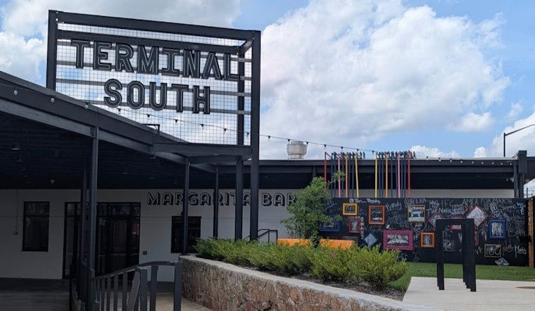 Grant Park Nursery Packs Up For Terminal South As New Eatery Moves In
