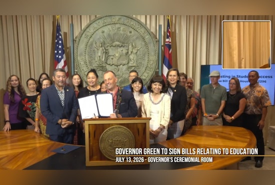 Green Rips Last-Dollar Rule To Let Hawaiʻi Students Put Pell Toward Rent And Food