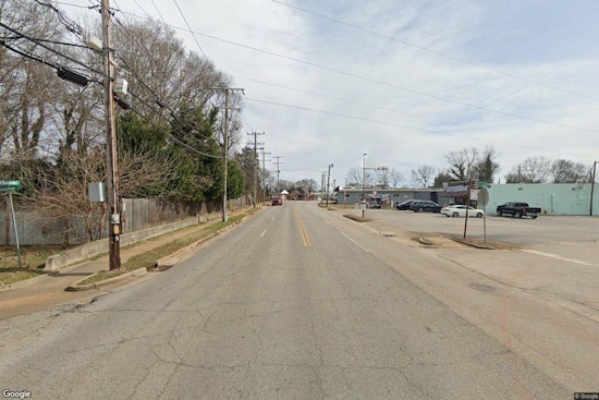 Greenville Food Truck Stickup Leaves Customer Facing A Gun, Deputies Say